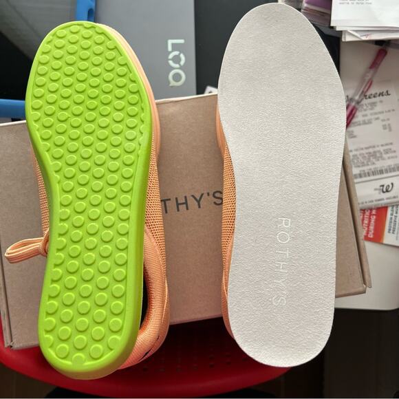 Rothy’s New Women’s RS02 Sneakers Athleisure Creamsicle Orange 9.5 - Picture 5 of 13